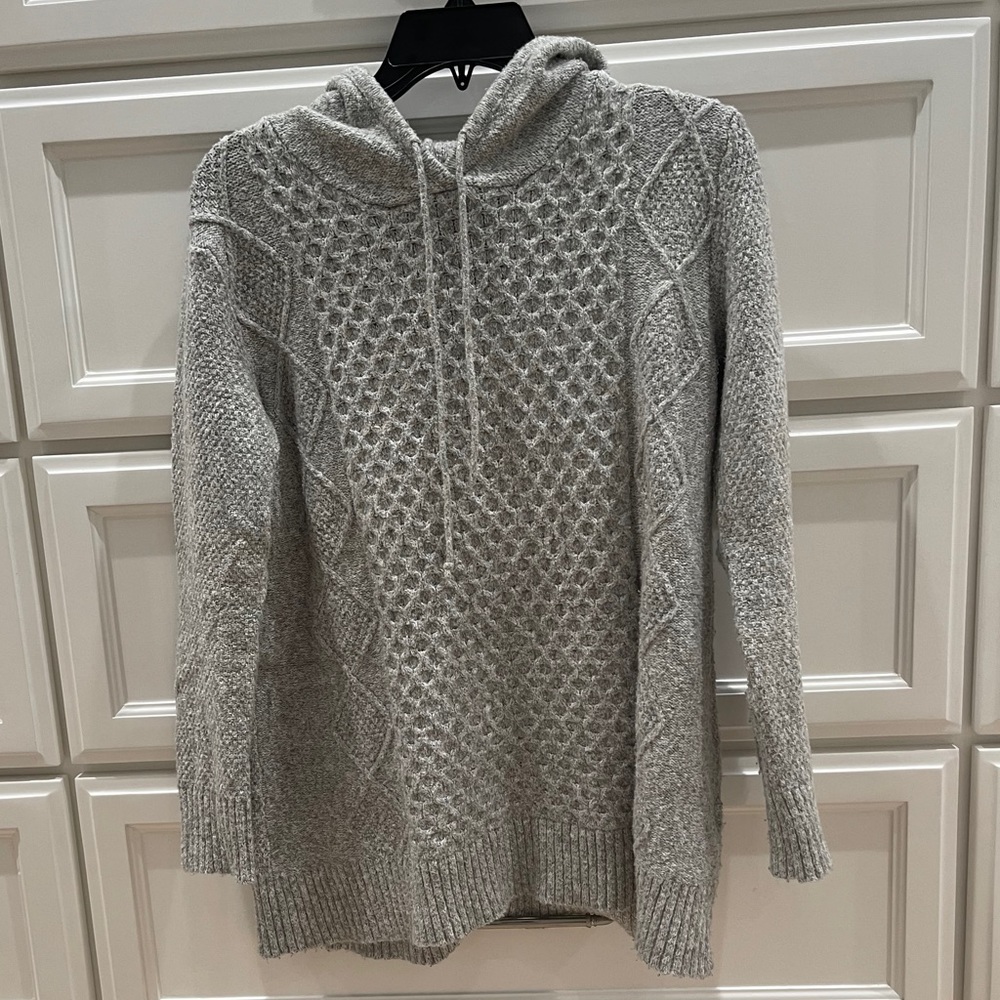 AE sweater